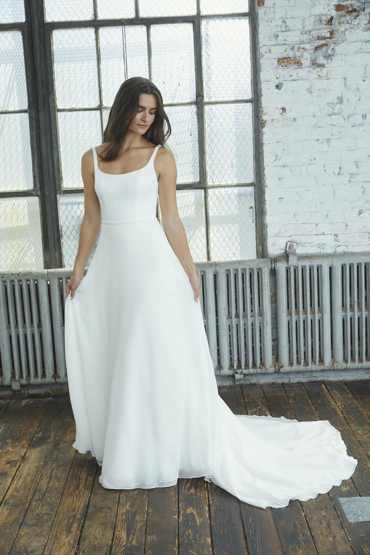 Kelly Faetanini Spring 2022 Trunk Show Main Image
