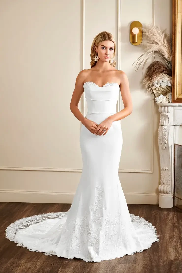 Top Fall 2024 Wedding Dress Necklines to Watch Image