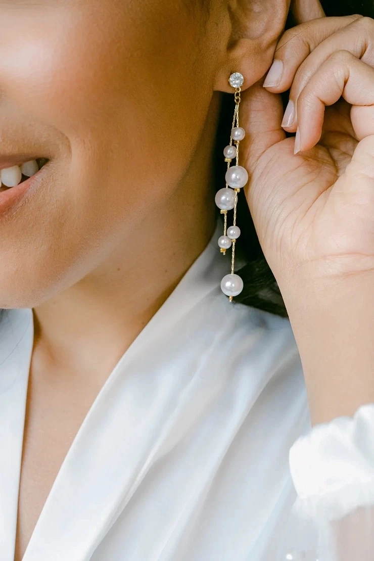 Drop earrings