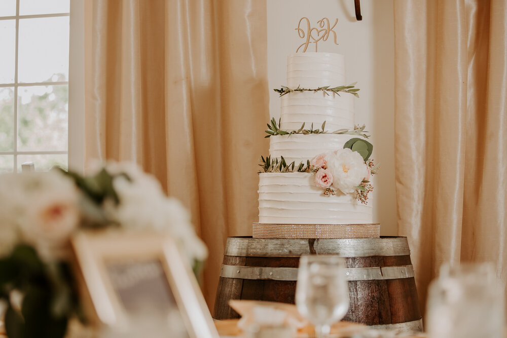 sharonelizabethphotography-lostcreekwinery-leesburgvirginiawedding-harvesthouselostcreek6332.jpg