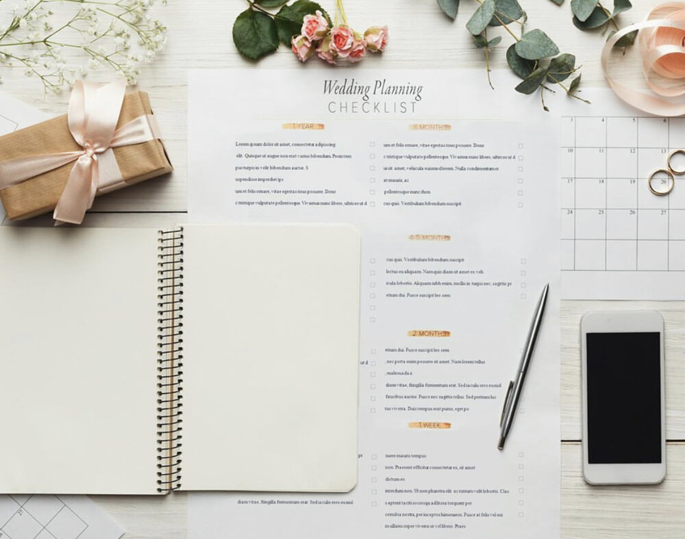 Planning a Wedding during a Pandemic. Desktop Image
