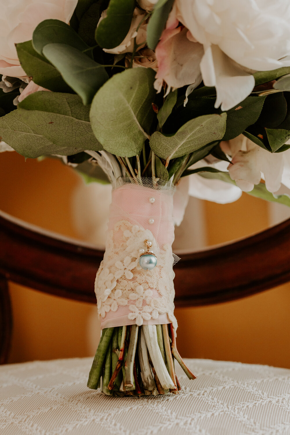 sharonelizabethphotography-lostcreekwinery-leesburgvirginiawedding-harvesthouselostcreek0107.jpg