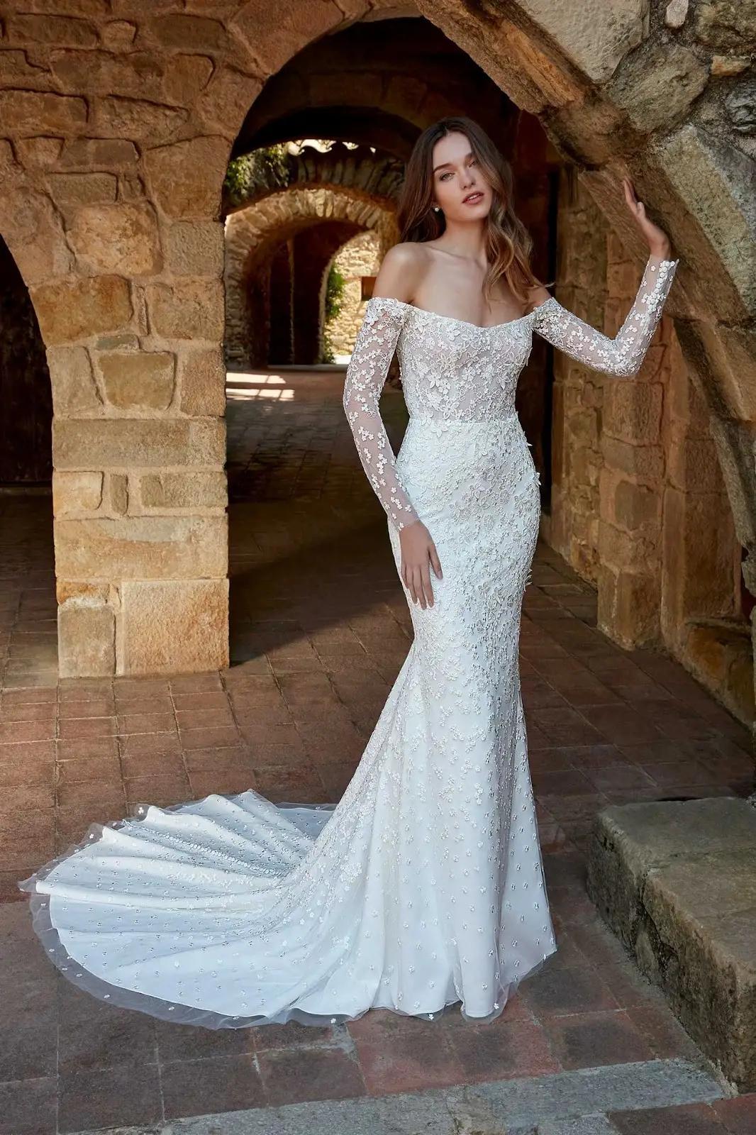 When to Buy a Wedding Dress Image