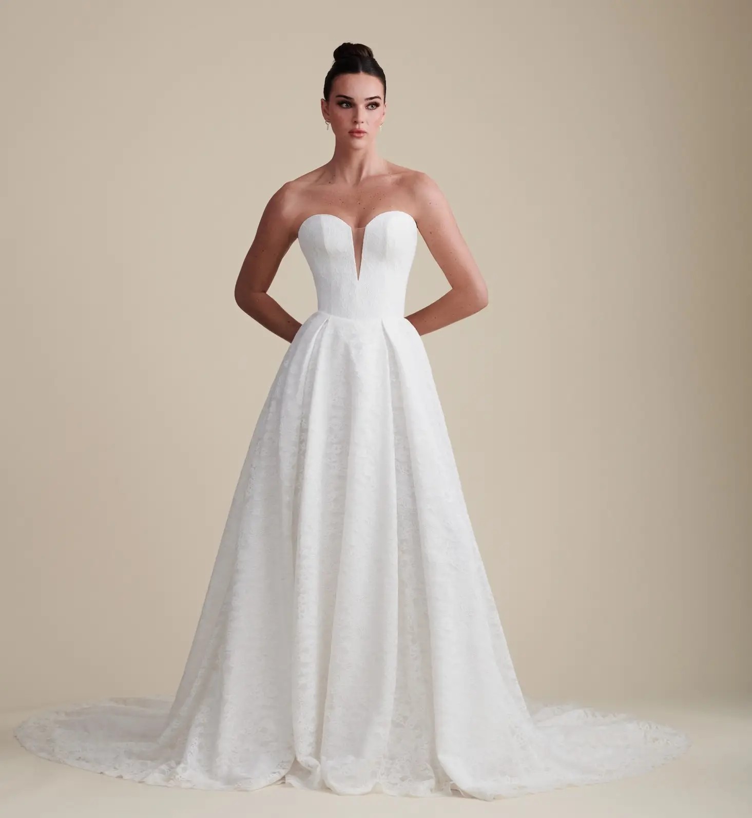 Liv by Kelly Faetanini Trunk Show