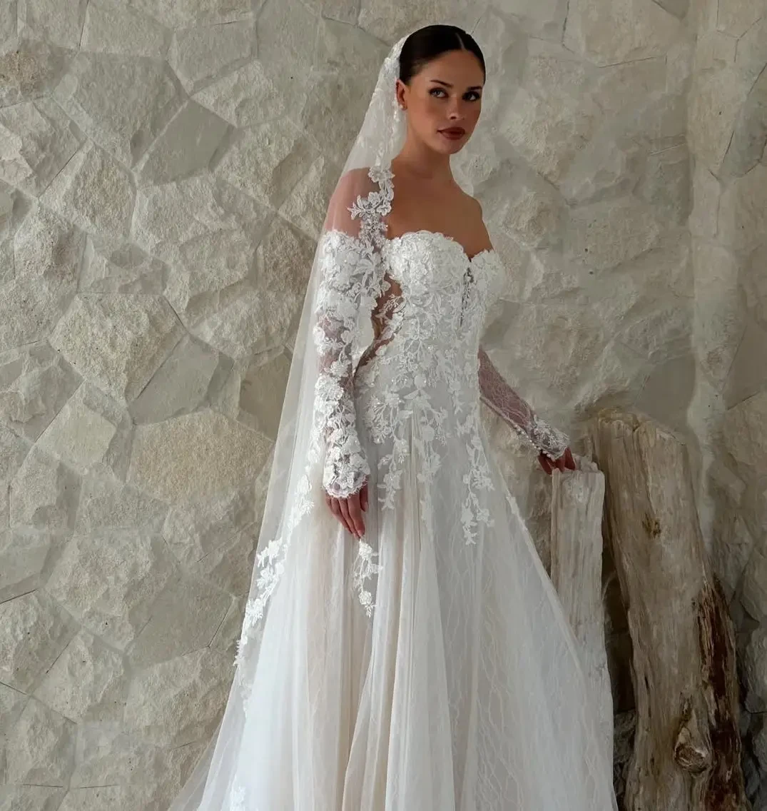 Lé Lee Studio Trunk Show