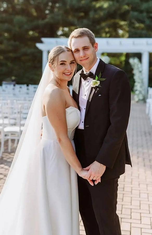 Photo of the real bride and groom #3