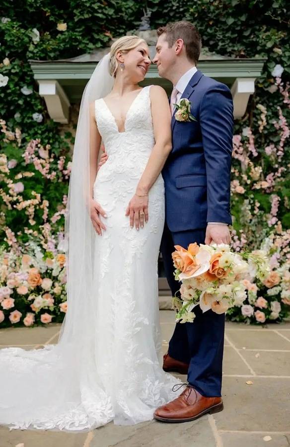 Photo of the real bride and groom #4