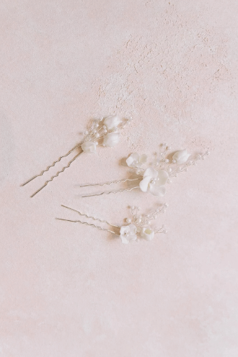 The Bridal Room #Flower Pearls #1 thumbnail