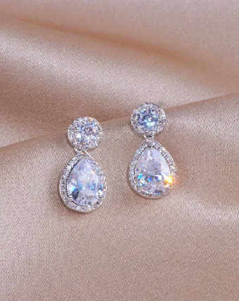 The Bridal Room #Small drop #0 default thumbnail
